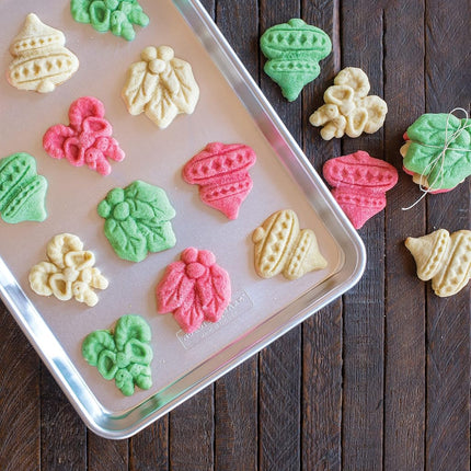Nordic Ware Holiday 3D Cut-Out Cookie Stamps (Set of 3), Sturdy Cast Aluminium Cookie Stamp Set, Cookie Press Set Made in The USA, Sturdy and Durable Biscuit Maker Press Set, 01233