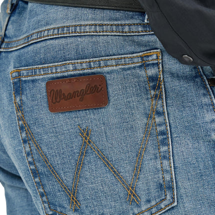 Wrangler Men's Big and Tall Big & Tall 20X Competition Active Flex Relaxed Fit Jean, Admiral Blue, 32X38