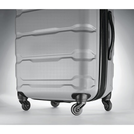 Samsonite Unisexe-Adulte Omni Pc Valise Rigide Extensible avec Roues Pivotantes, Argent, Enregistrée-Moyenne 61 cm, Omni Pc Valise Rigide Extensible avec Roues Pivotantes