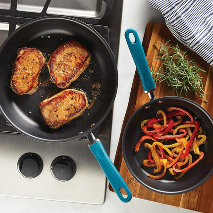 Juego de sartenes antiadherentes de aluminio anodizado duro Rachael Ray Create Delicious, 24 cm y 30 cm, gris