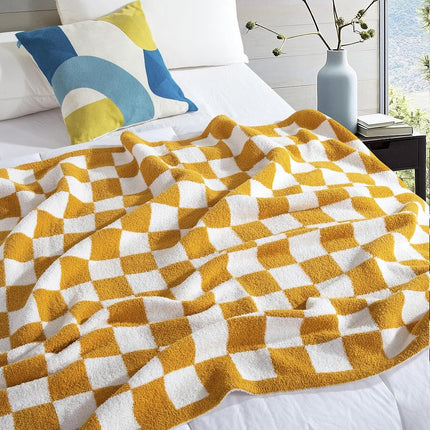 Elegant Comfort Checkered Throw Blanket, Gold Super Soft Cozy Fluffy Warm Throw Blankets for Couch, Sofa, Chair, Bed, Camping, Picnic, Travel Lightweight Bed Blanket (50" x 70")
