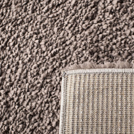 Safavieh Shaggy Indoor Woven Rectangle Area Rug, August Shag Collection, AUG900, in Taupe, 91 X 152 cm for Living Room, Bedroom or Any Indoor Space