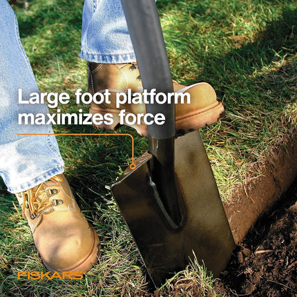 Fiskars Long Handle Round Point Steel Digging Shovel