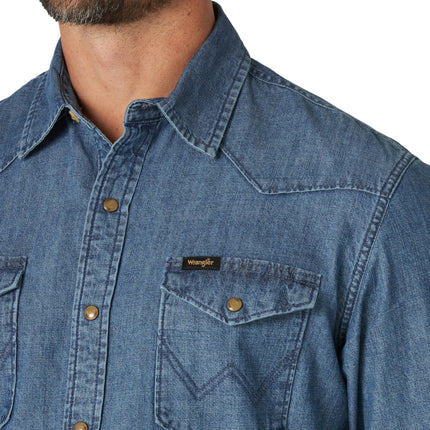 Wrangler Men's Iconic Regular Fit Snap Shirt Button, Mid Tint Denim, Medium
