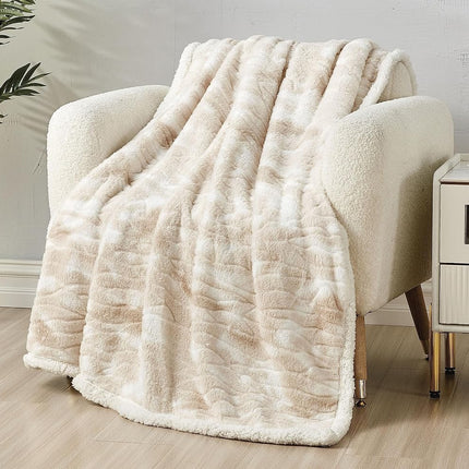 Elegant Comfort Reversible, Printed Sherpa Throw Blanket, All-Season Blanket- Super Soft, Cozy and Plush- Decorative Throw, Perfect for Lounging, 50 x 60 inches, Alaska Beige Sherpa Throw Blanket