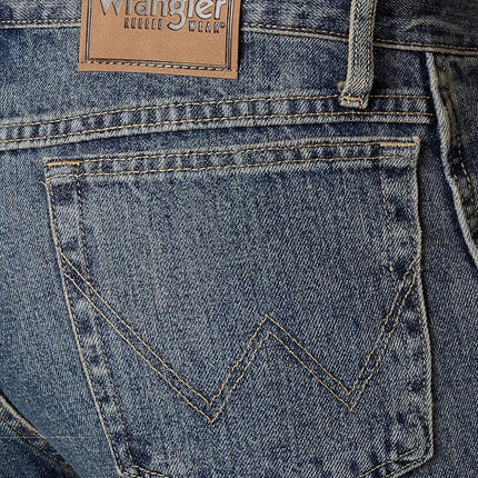 Wrangler Men's Rugged Wear Relaxed Straight-Fit Jean - Blue - 33W x 32L