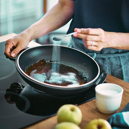 Emile Henry - Tarte Tatin cm26 Compatible Induction - Couleur Ardoise