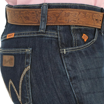 Wrangler Pantalón vaquero para mujer, resistente a la llama, estilo western, tiro medio, corte bota, lavado Rinse, 11x34