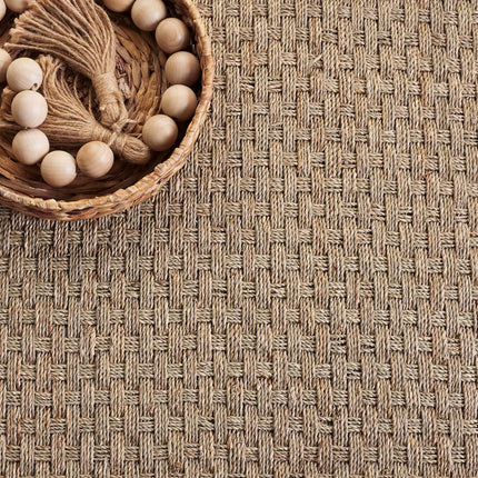 Safavieh Natural Fiber Rug for Living Room, Dining Room, Bedroom - Natural Fiber Collection, Short Pile, in Natural, 91 X 91 cm